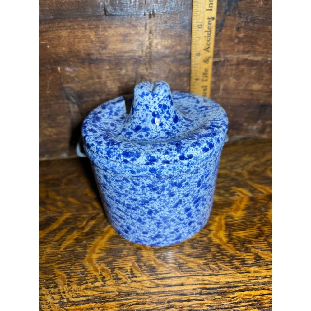 Vintage Pine River Blue Spongeware Stoneware Crock with Lid and Wire Bale Handle